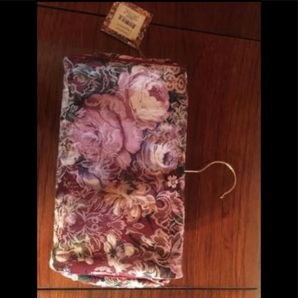 Hanging Travel Organizer